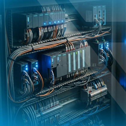 Endüstriyel otomasyon PLC panosu